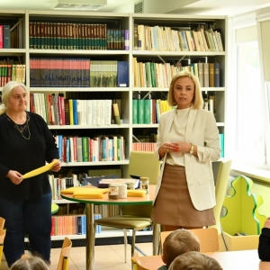 Prowadząca warsztaty p. Tamara Szewczak i Dyrektor Biblioteki p. Ewa Młynarczuk